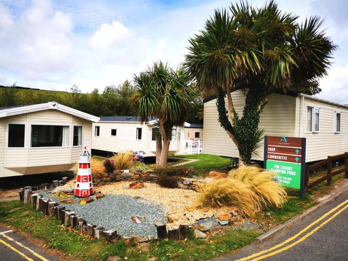 Newquay Buy Resort Holiday Exterior photo