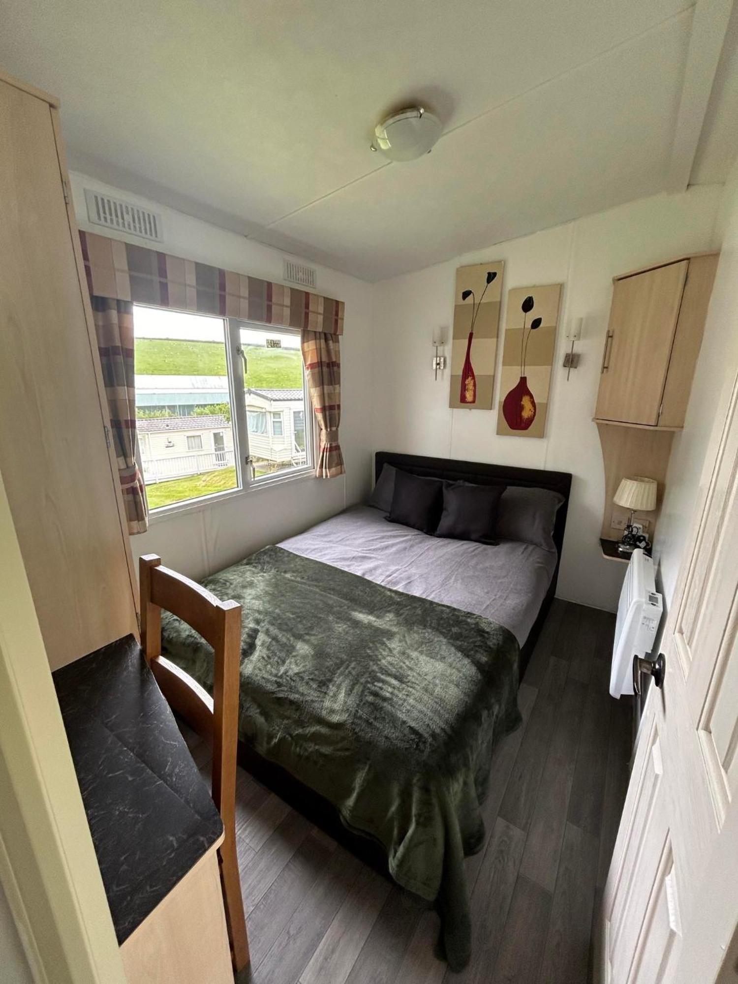Newquay Buy Resort Holiday Exterior photo